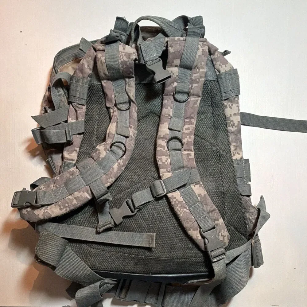 Digital Camo MOLLE Tactical Backpack Nylon Gray/Beige Zip Buckle Padded Straps